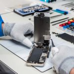 Почему смартфоны со съемной батареей все еще популярны в 2018 году