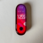 В сеть утекли возможные фото Xiaomi Mi band 5